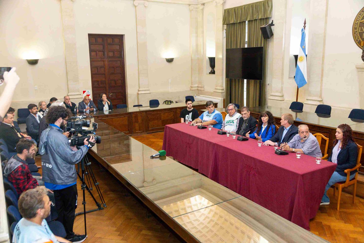 La UNL convoca a una nueva Marcha Federal en defensa de la Universidad Pública.