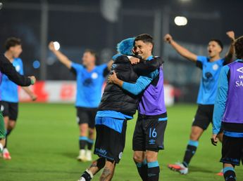 Estallido en Alberdi: los festejos de Belgrano por el pase a semifinales