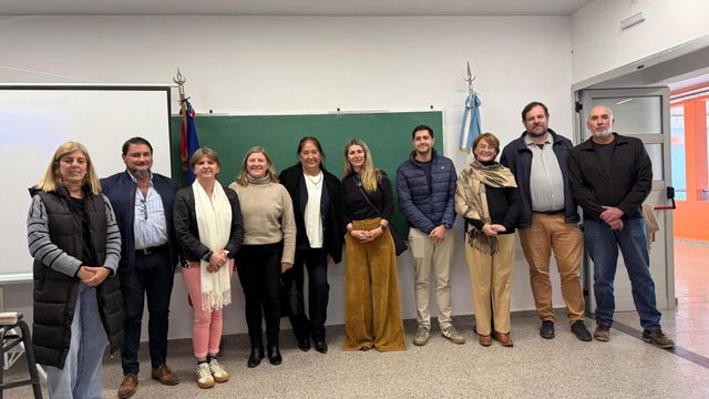 Formación internacional en Concepción del Uruguay: inició un ciclo para docentes de escuelas técnicas.
