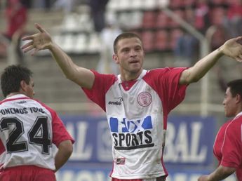 El desesperado pedido de un histórico jugador de Huracán: "Necesito trabajo, de mozo, de chofer, de seguridad..."