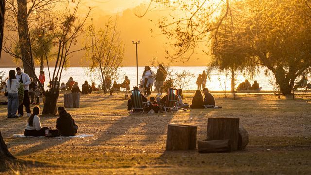 Gran movimiento turístico durante el fin de semana largo en Villa Carlos Paz.