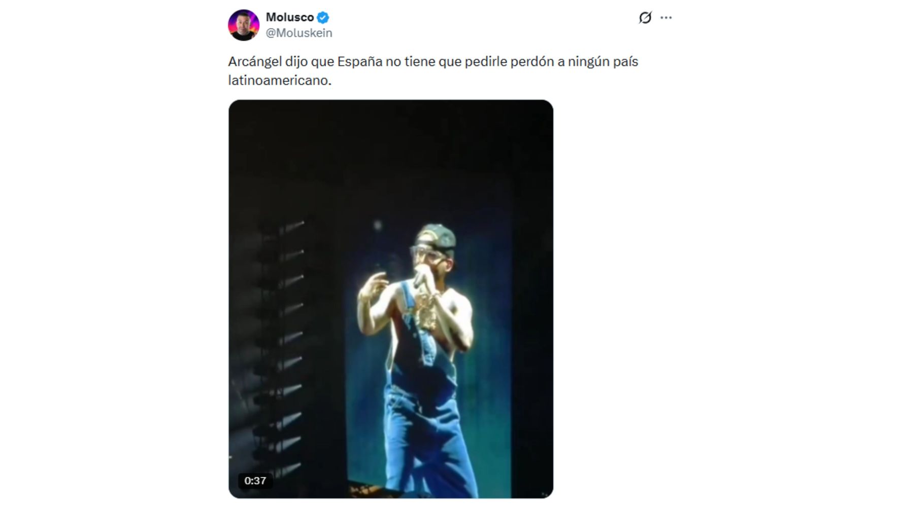 Arcángel se volvió viral por sus dichos.