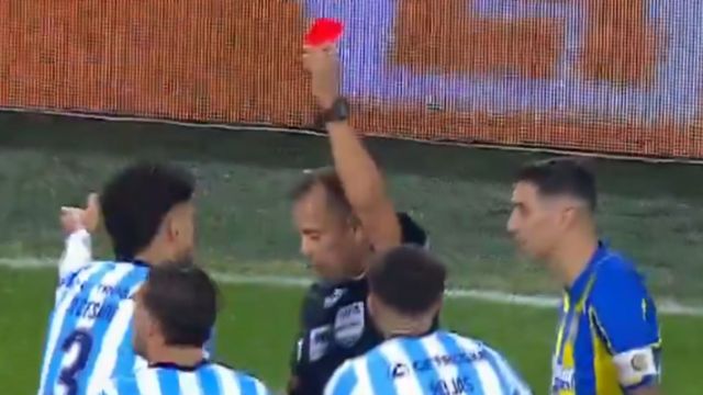 Segundo expulsado en Racing