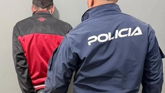 El presunto autor fue identificado con el apellido Figueroa y tiene 27 años.