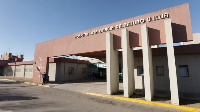 La recién nacida ingresó al Hospital Arturo Illia de Alta Gracia, y poco después se constató su fallecimiento.