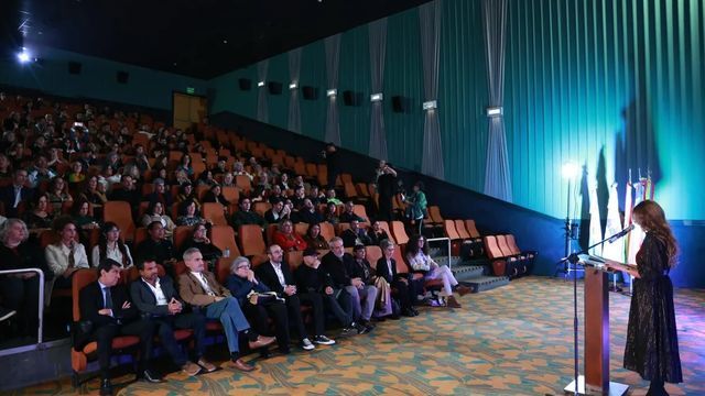 El gobernador Carlos Sadir y el ministro de Cultura y Turismo, Federico Posadas, asistieron a la apertura del 11° Festival Internacional de Cine de las Alturas.