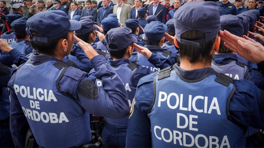 Cuánto cobra un agente de la Policía de Córdoba con el último aumento confirmado