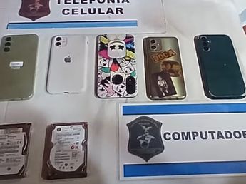 Un docente fue detenido por pedofilia en Monte Grande: le sacaba fotos a sus alumnas y a su hija