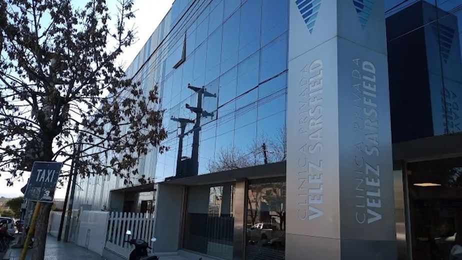 Murió una nena a la que se le cayó un portón encima en su cumpleaños en Córdoba