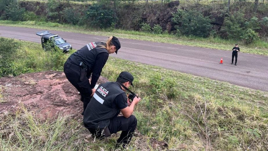 Hallaron a un hombre inconsciente y con graves lesiones al costado de la Ruta Costera 2 en Panambí