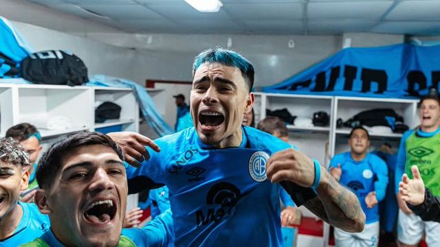 Locura por el Belgrano finalista. Del "Chino" Zelarayán, de todo el plantel y gran parte de Córdoba.