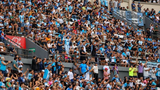 Gimnasia y Esgrima de Jujuy recibe este domingo a Temperley en el estadio "23 de Agosto" desde las 15:30 con el liderazgo de la Zona B en juego. El equipo espera nuevamente el acompañamiento de su hinchada.