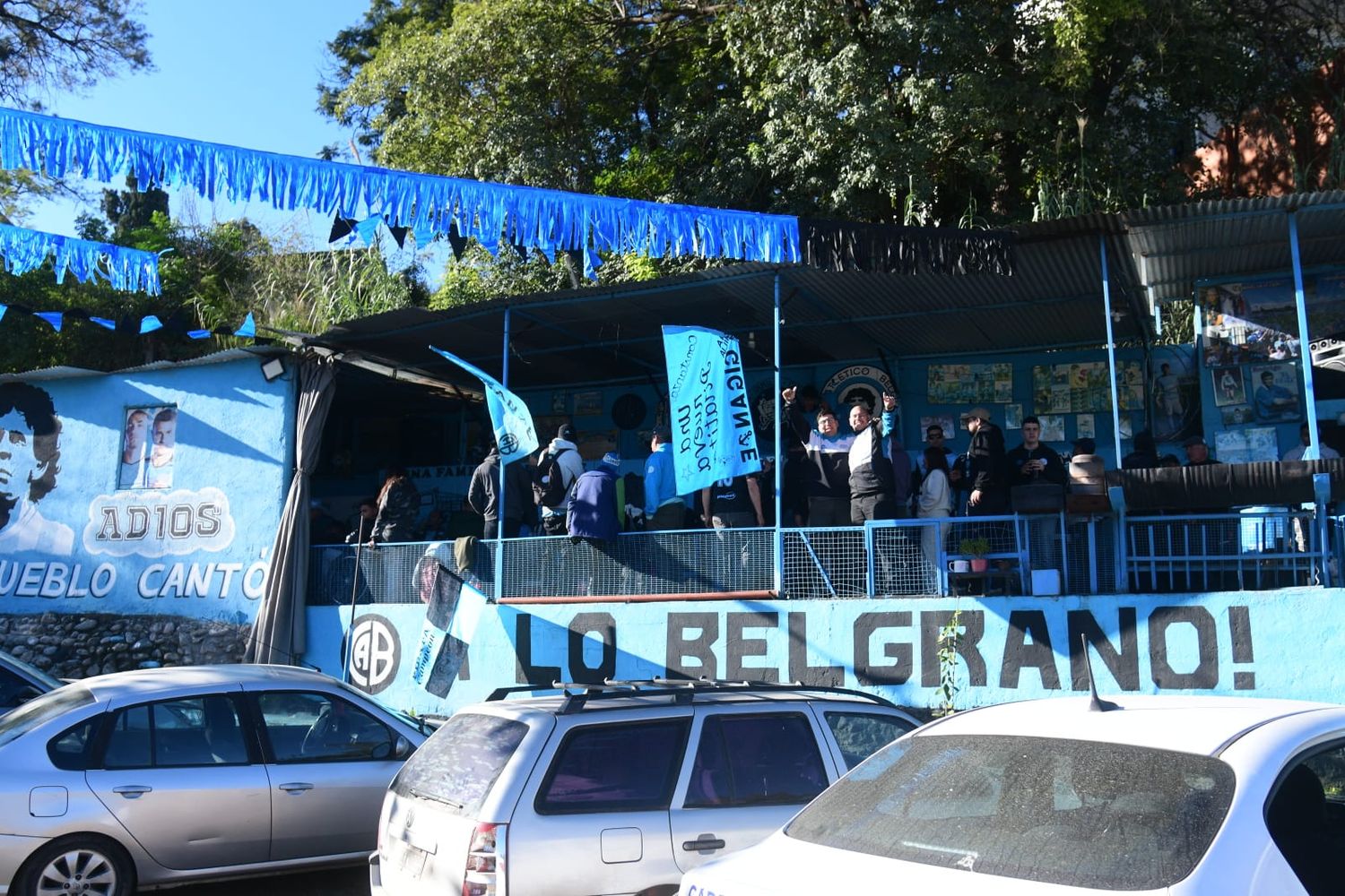 Alberdi latiendo fuerte por el Belgrano en semifinales.