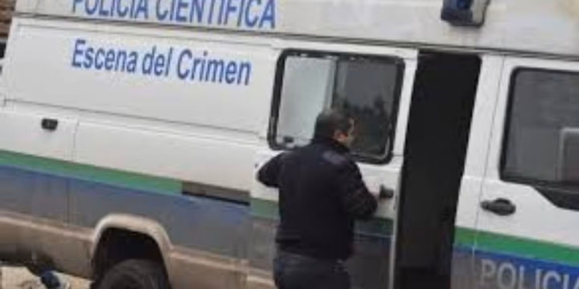 la mujer acusada de matar a su madre e intentar asfixiar a su hijo