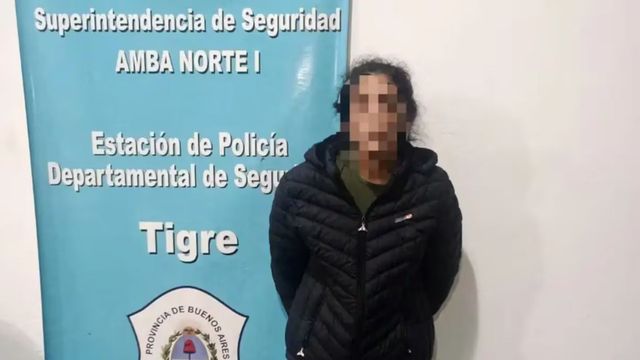la mujer acusada de matar a su madre y querer asfixiar a su hijo