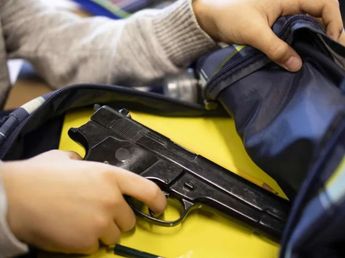 Fue armado a la escuela y el revólver tenía una bala lista para disparar: conmoción en Córdoba