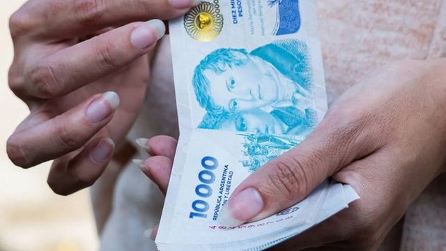 El Ejecutivo provincial destacó que el cumplimiento salarial tendrá impacto directo en los trabajadores y en la actividad económica.