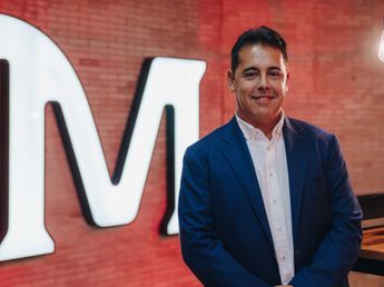 Quién es Christian Galdeano Alvarado: el CEO de Mostaza que logró competir con las hamburguesas de McDonald's y Burger King