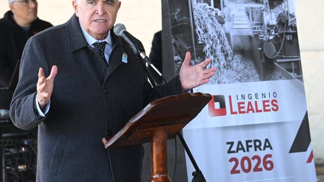 Escuelas, productores, contratistas, proveedores y autoridades acompañaron el acto encabezado por Osvaldo Jaldo.
