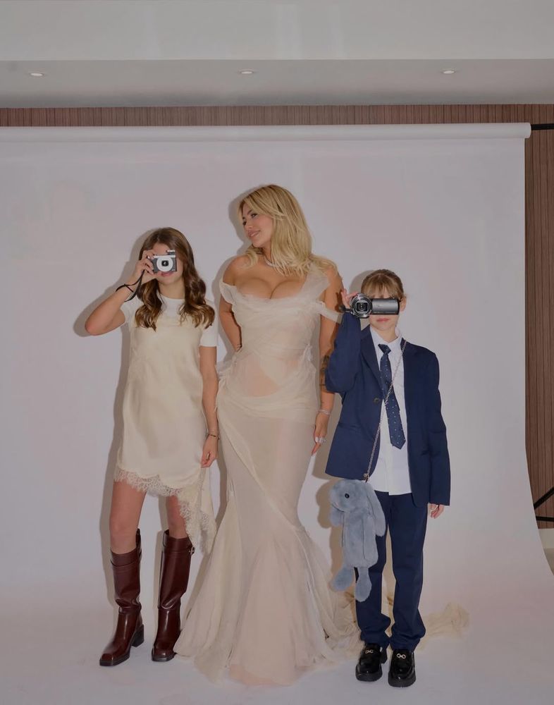 Wanda Nara arrasó en Instagram con un vestido de tul en color blanco y marcó tendencia en los Martín Fierro