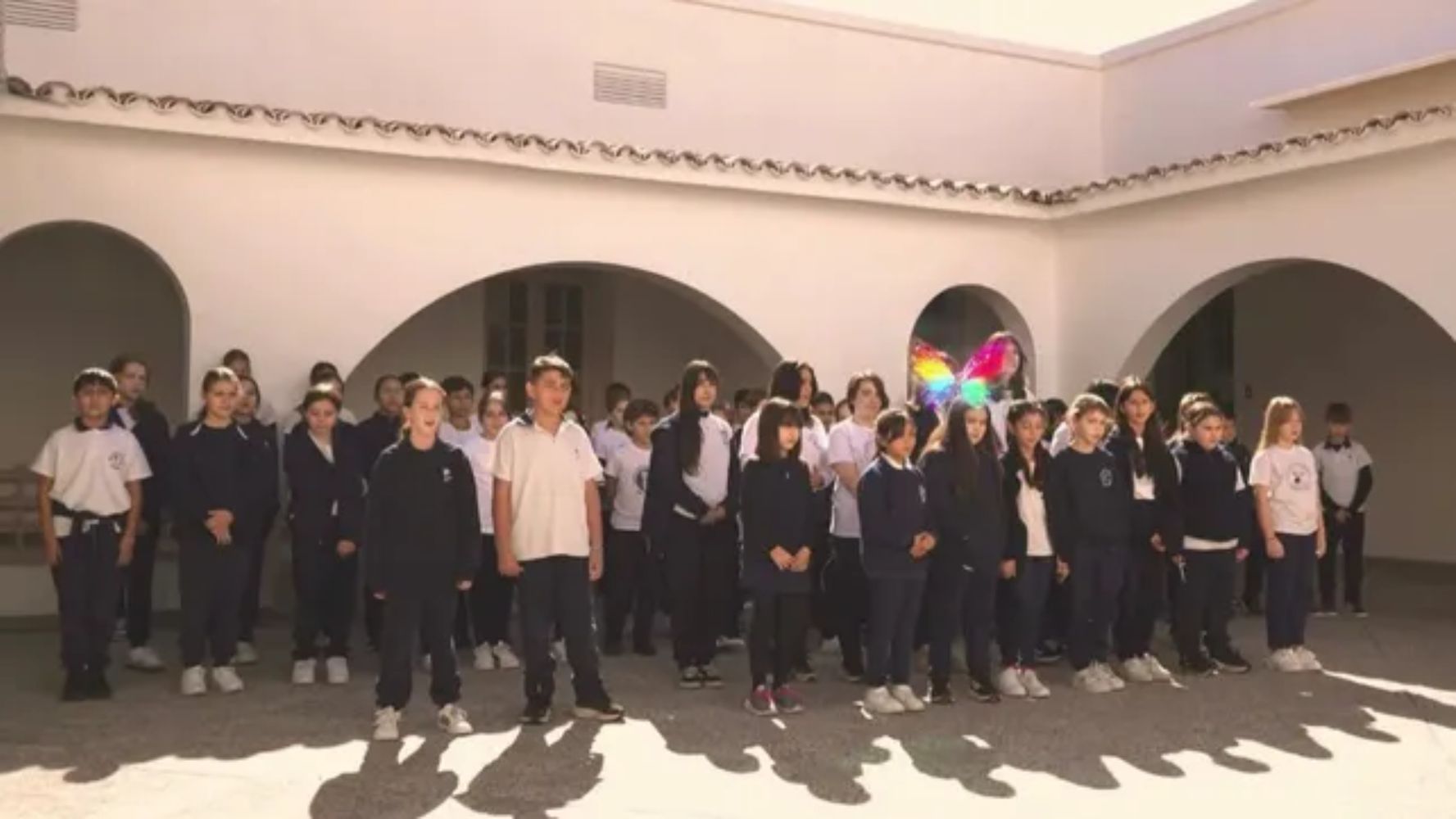 Liam Gallagher reaccionó al homenaje a Oasis que realizaron niños santafesinos 