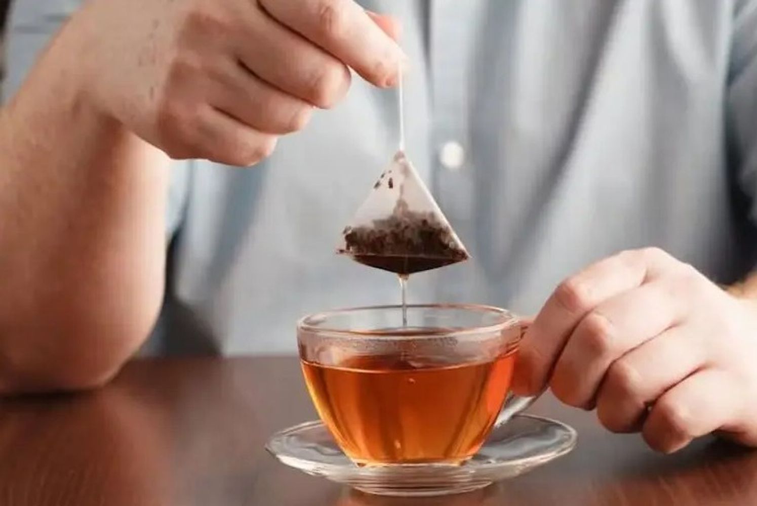 Adiós resfrío: 3 infusiones caseras para aliviar la tos y dolor de garganta y ayudar a tus defensas este invierno