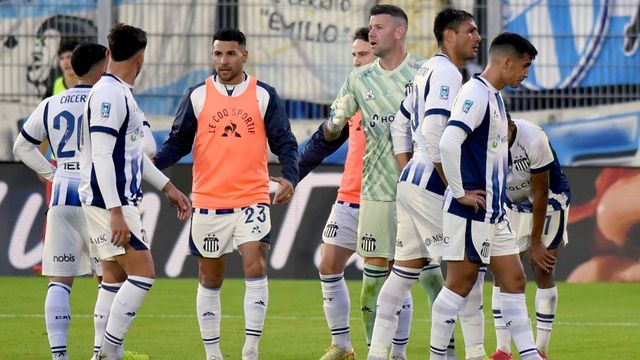 Talleres en un pozo. Y obligado a asomar la cabeza lo antes posible.