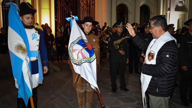 La Caminata Cívica Belgraniana es organizada por el Instituto Belgraniano de Jujuy, con acompañamiento de la Asociación “La Gauchita”, la Federación y la Asociación Gaucha de Jujuy, y el Cabildo de Jujuy.