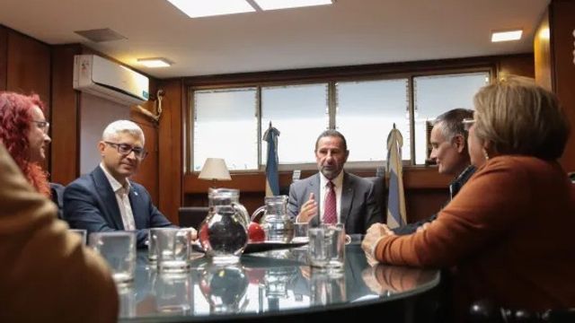 La entidad recibió un reconocimiento por sus 37 años de trayectoria y por su compromiso en la lucha contra el estigma de la demencia.