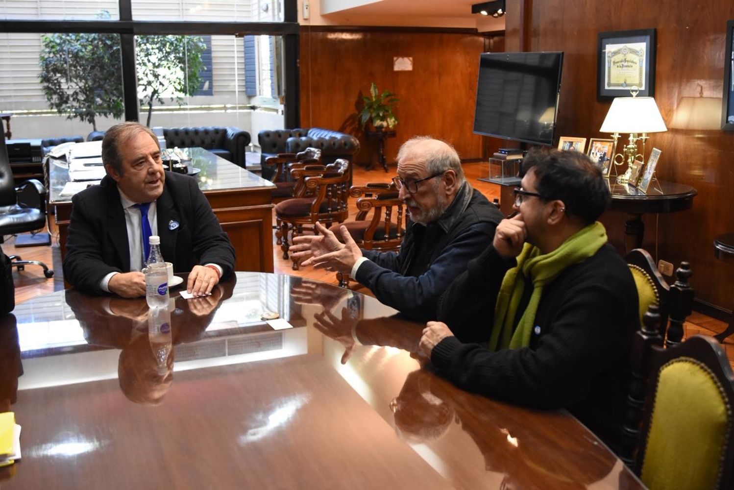 El coordinador Horacio Tignanelli agradeció al vicegobernaddor Bernis el apoyo de la Provincia y resaltó la satisfacción por que Jujuy sea por primera vez sede de la Feria Nacional de Ciencias.