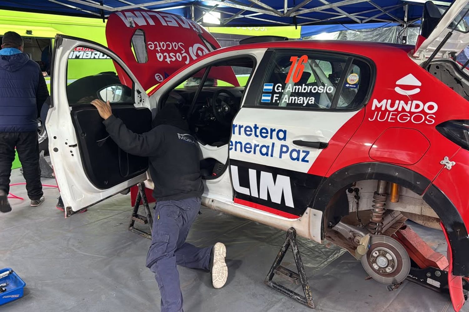 Guillermo Ambrosio y Franco Amaya RC4 en Rally Neuquén