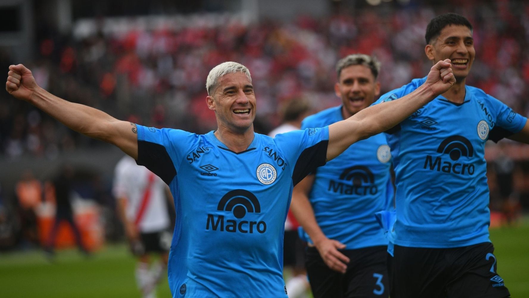 El gol de Morales para Belgrano, que fue el 1 a 1 parcial con River.