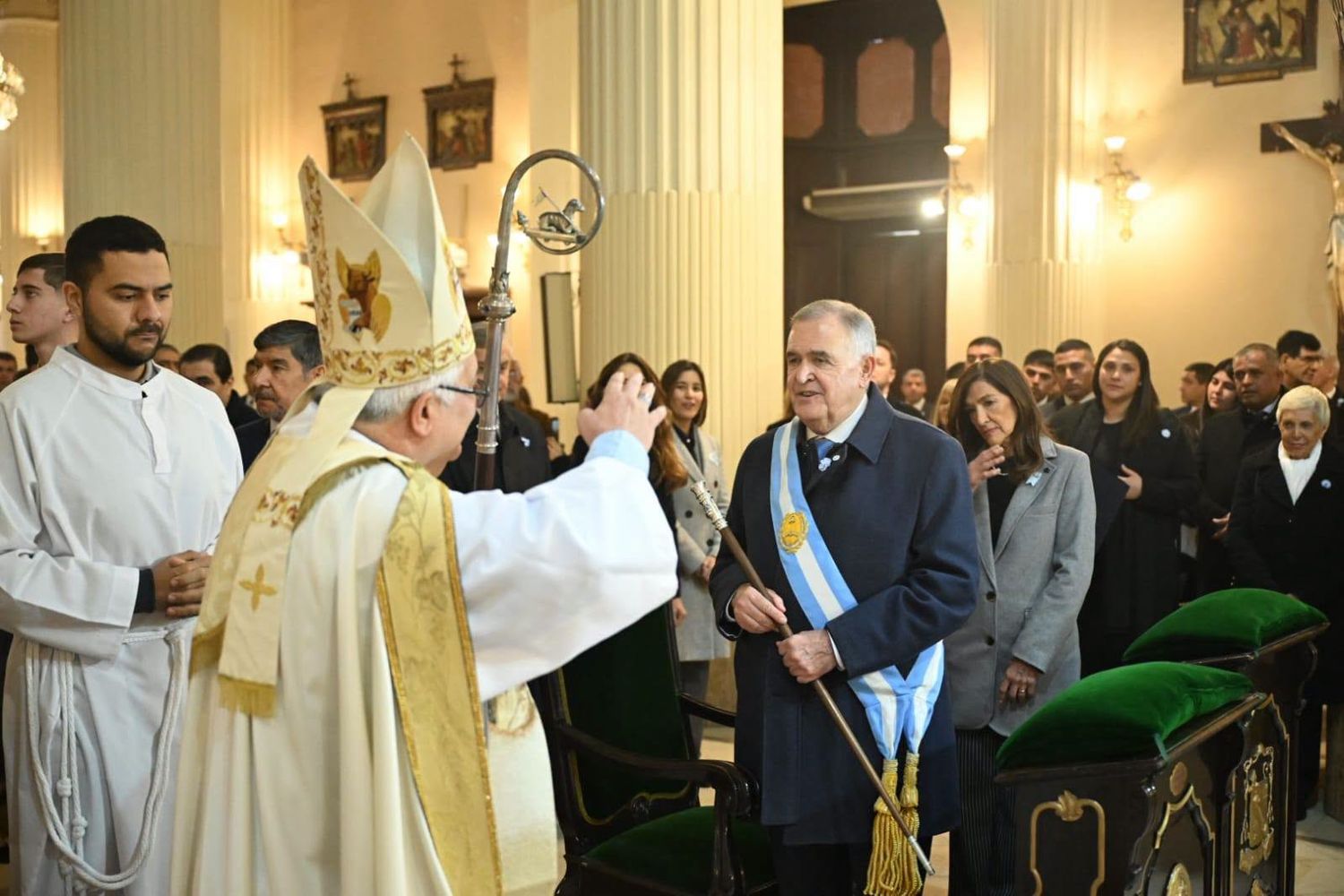 La homilía de Roberto José Ferrari planteó la necesidad de superar la confrontación y recuperar una cultura del encuentro en la vida pública.