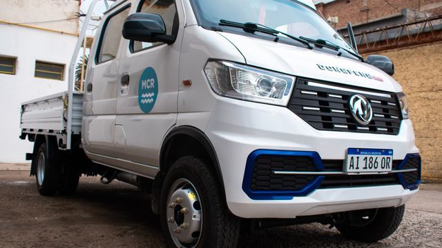 El Municipio incorporó un nuevo vehículo al área de servicios. 
