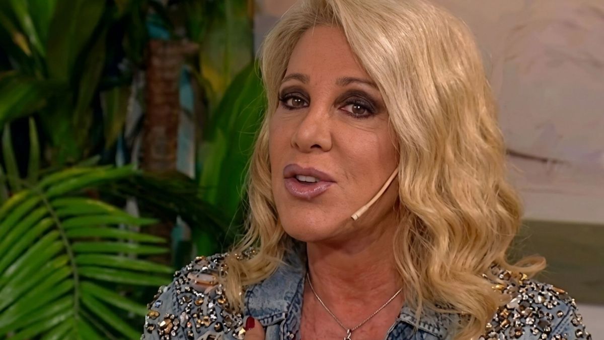 El impactante relato de Reina Reech sobre la cirugía estética que le hicieron sin su consentimiento: así le quedó el rostro