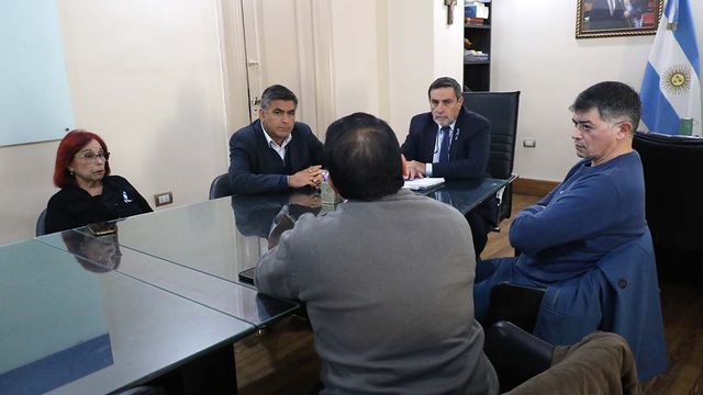Autoridades y equipos técnicos evaluaron avances en gestión de pacientes, referencia, contrarreferencia y atención remota.