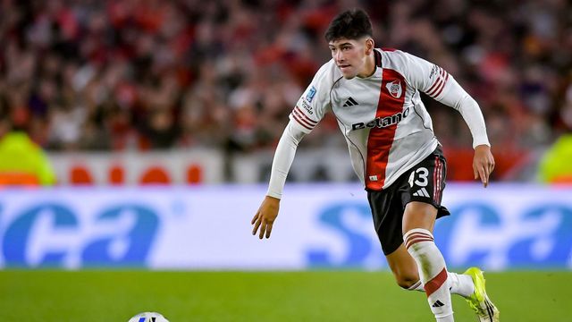 El jugador de River había cerrado su cuenta de Instagram por las críticas tras el penal a favor de Belgrano.