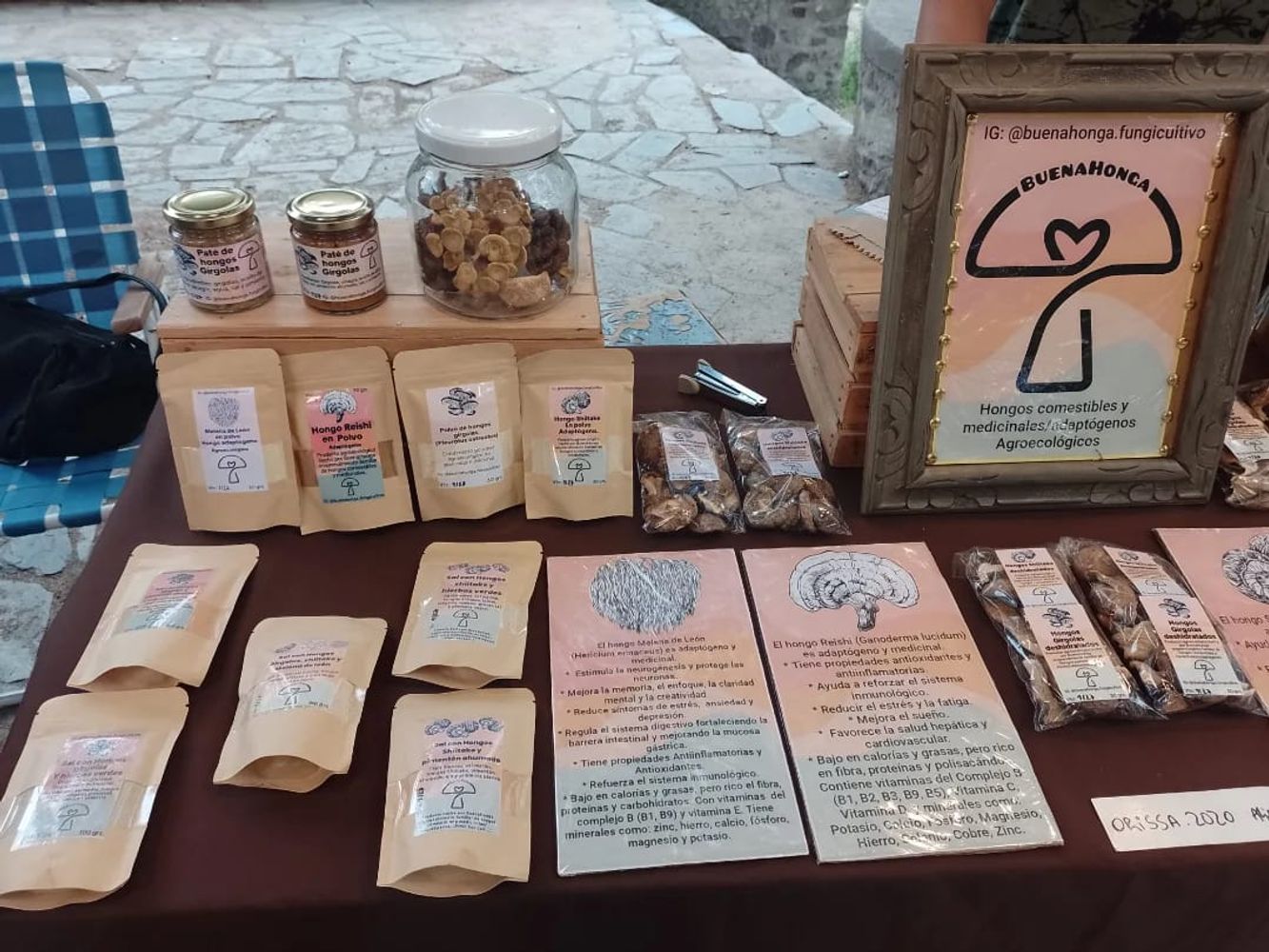 La pareja comenzó cultivando hongos para consumo propio después de probarlos en un viaje a Merlo.