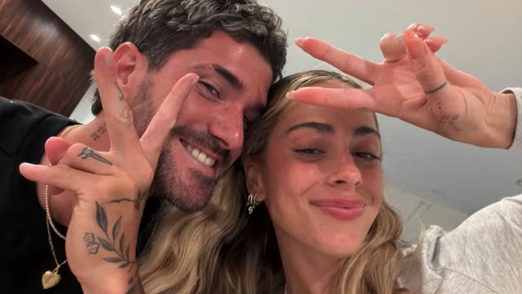 Las fotos íntimas de Tini Stoessel y Rodrigo De Paul y la reacción de los famosos: desde Antonela Roccuzzo a Emilia Ferrero