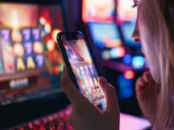 El Gobierno promueve una ley contra la ludopatía, pero permite la publicidad de las apuestas online