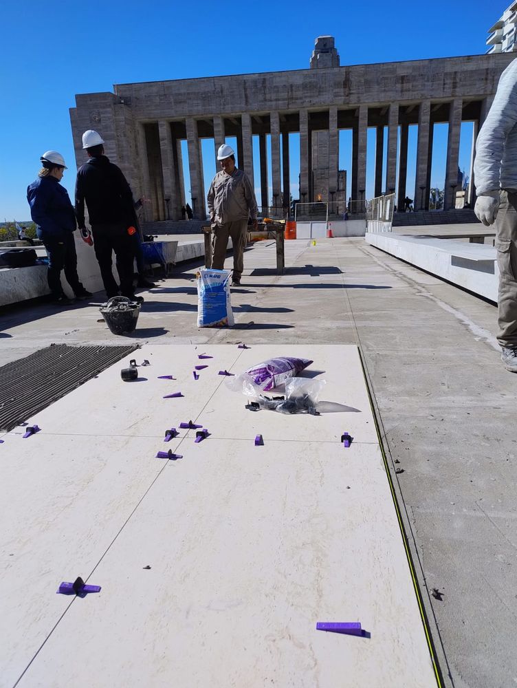 Así es la restauración del Monumento a la Bandera