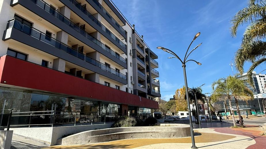 La Justicia frenó el avance de Miralejos y Avilés redobló la defensa de la identidad carlospacense