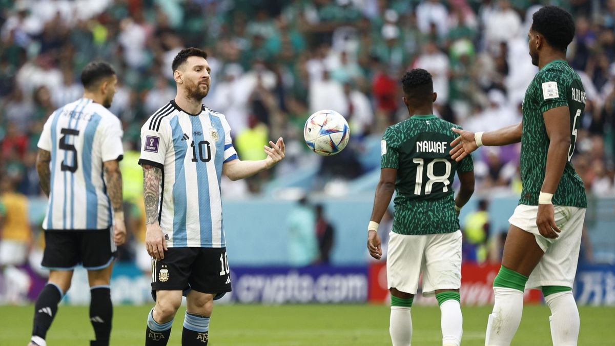Le robaron el pasaporte durante su casamiento y ahora se complica su participación para el Mundial 2026