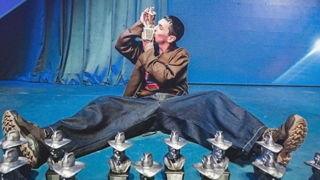 Milo J hizo historia en los Premios Gardel 2026: ganó el Gardel de Oro y se llevó un total de 12 estatuillas