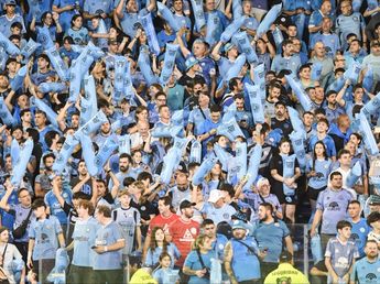 Sigue la fiebre por Belgrano: cuántas entradas vendió para Copa Argentina y qué equipo pone