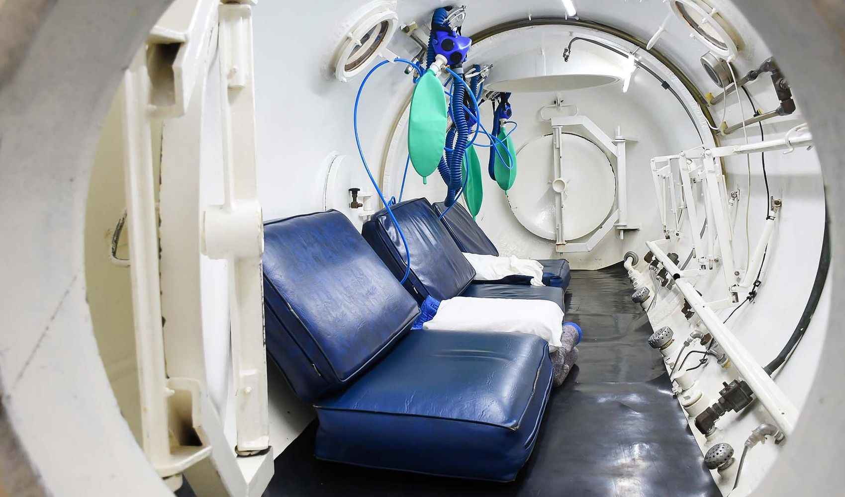 Cámara Hiperbárica del Hospital Naval Puerto Belgrano