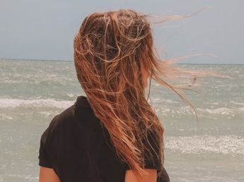 Una influencer reveló que una ecografista filtró su embarazo y se desató un escándalo: "Para que aprenda"