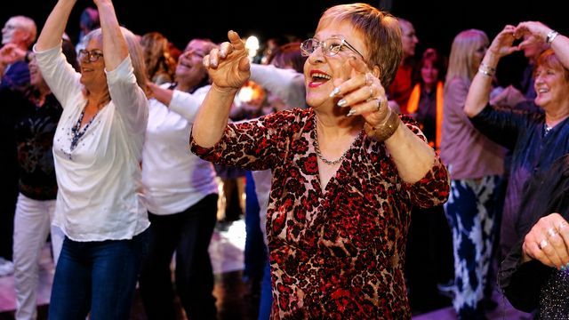Villa Carlos Paz recibe una nueva edición de la Fiesta Nacional de los Abuelos.