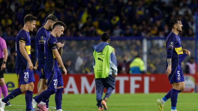 Boca, derrotado en la Bombonera, y afuera de la Libertadores.