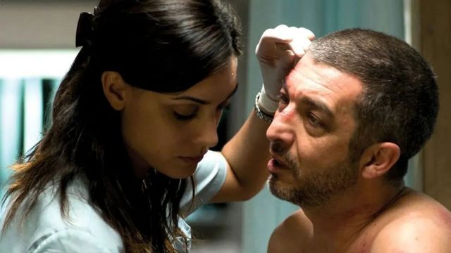 La película está protagonizada por Ricardo Darín y Martina Gusmán.